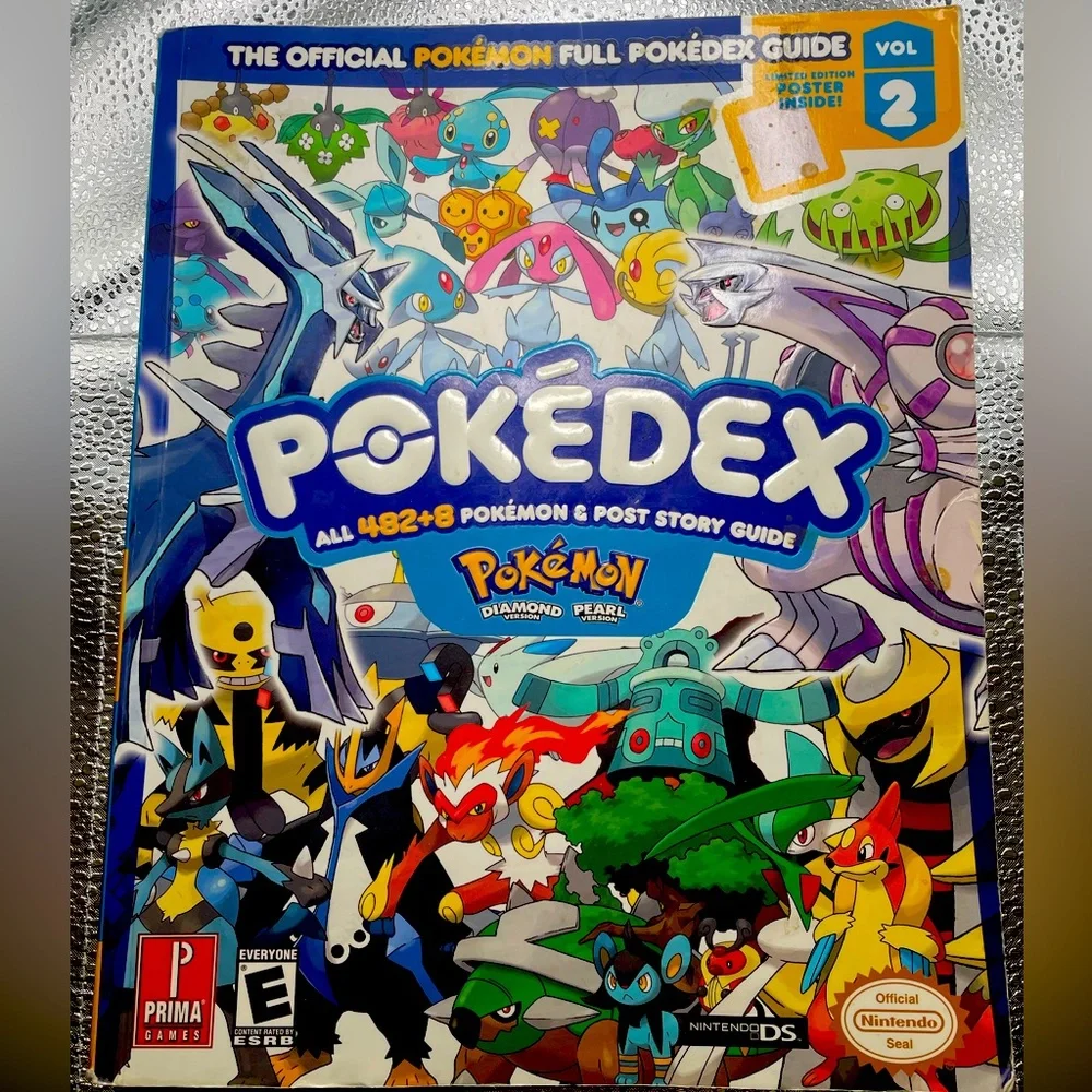 Pokémon diamond and pearl prima Pokédex guide with poster insert.